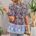 thumbnail image 3 of Tops con estampado de cuello en V para mujer, blusa holgada y cómoda con medio botón para vacaciones, 3 of 5