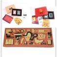 thumbnail image 2 of La versión en inglés del juego de mesa SECRET HITLER revela las tres cartas del juego de rompecabezas de caja larga de Hitler., 2 of 3
