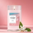 thumbnail image 4 of Vela Yankee Candle tipo pilar mediana Pink Sands 404 g, 4 of 9
