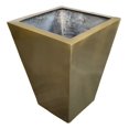 thumbnail image 2 of MACETERO FORMA OBELISCO DE FIBRA DE VIDRIO DE 55 X 55 X 75, 2 of 3