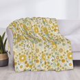 thumbnail image 3 of Fotbe Cute Sunflower Manta de Franela con Estampado, Manta Ultrasuave para Cama, Sofá, Auto, Hipoalergénica y Antibolitas-50"x40", 3 of 6