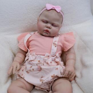 Realistic Reborn Baby Dolls-24 inch Lifelike Newborn Dolls Real Life Baby Dolls Cloth Body Sweet Sleeping Newborn with Complete Accessories for Kids Age 3+
