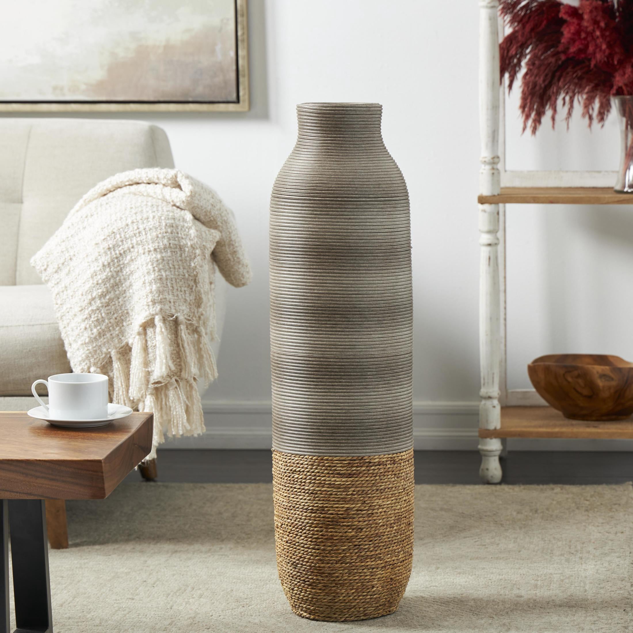 DecMode 32" Handmade Ribbed Brown Seagrass Vase with Coiled Seagrass Base
