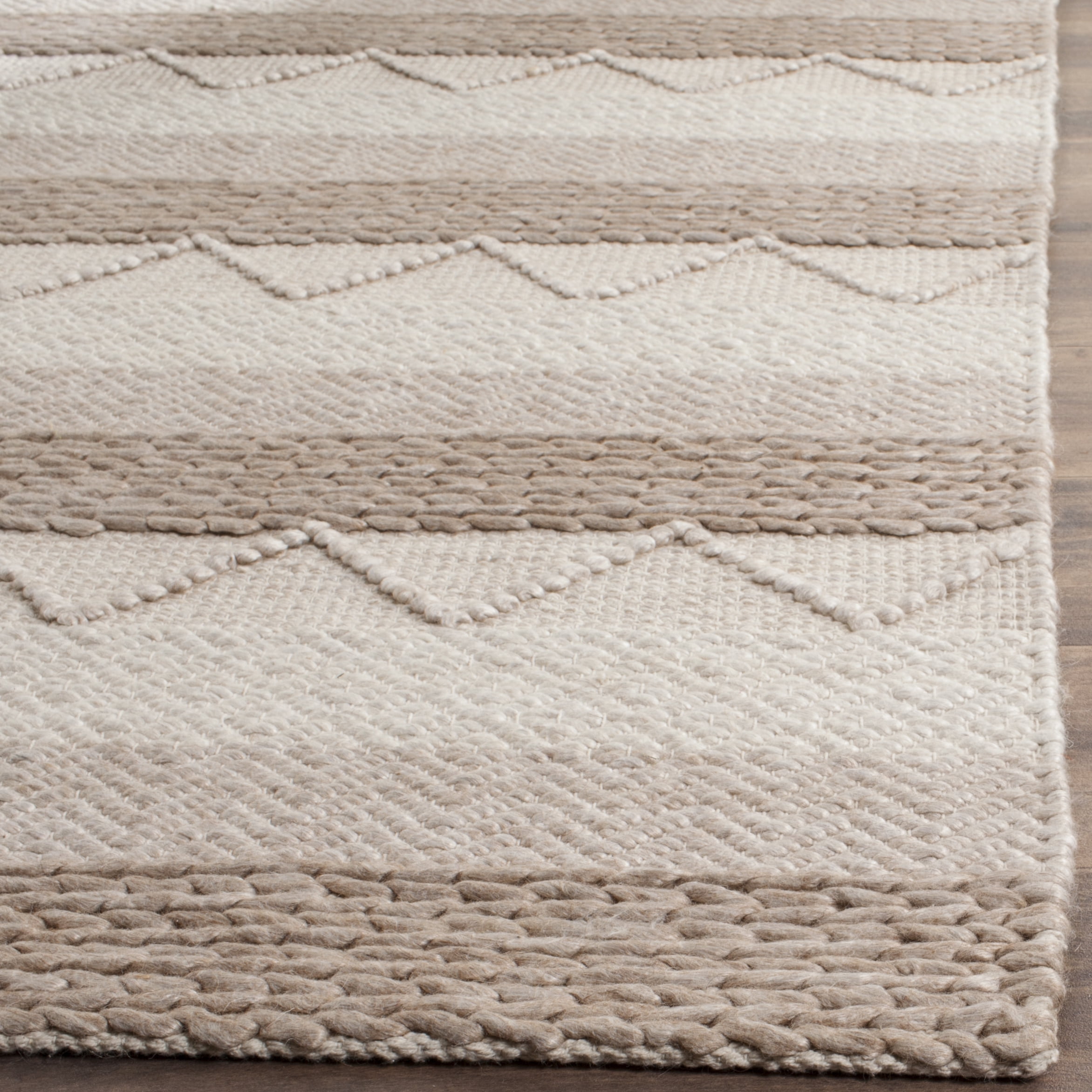 SAFAVIEH Natura Dahila Geometric Braided Wool Area Rug, Beige, 6' x 6' Square