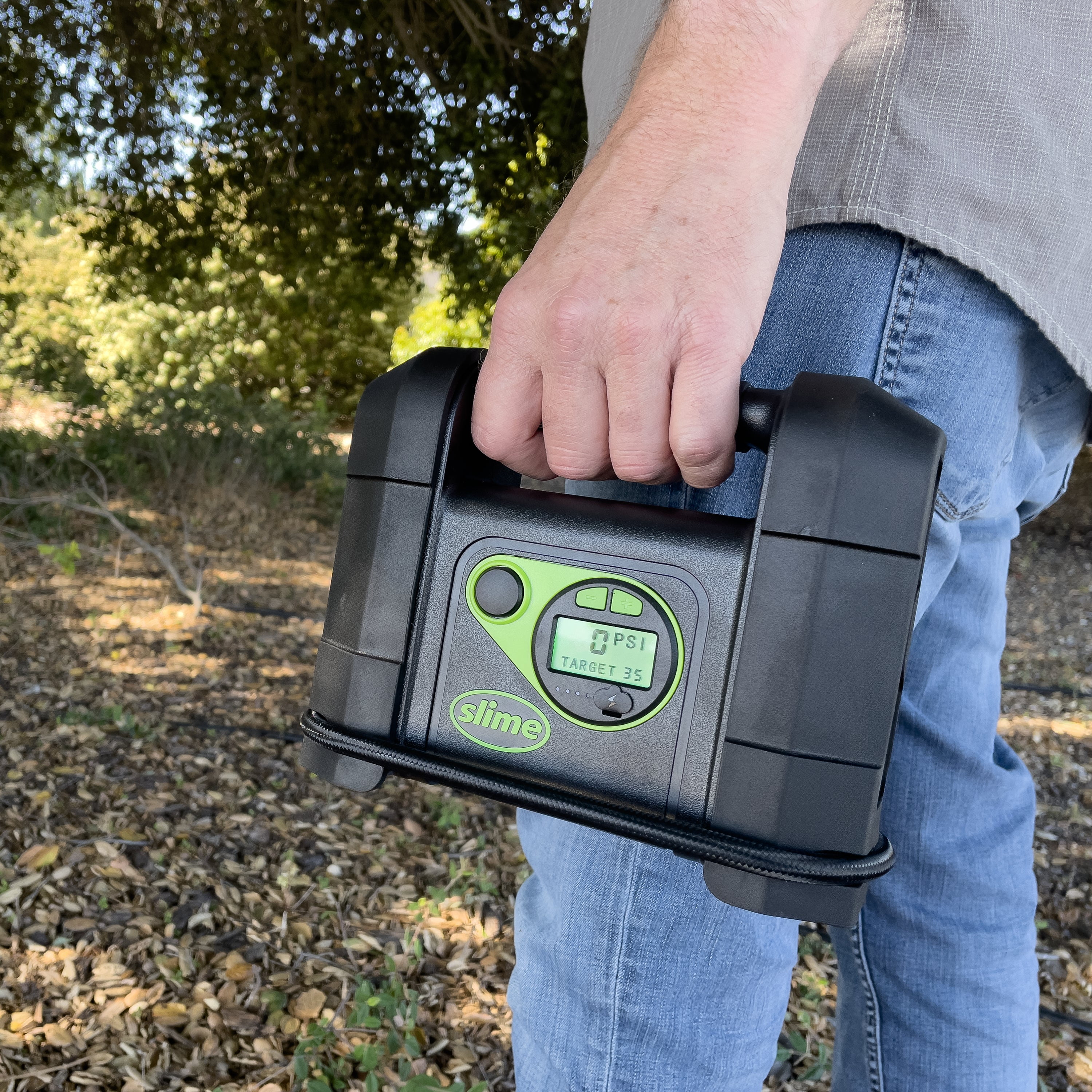 Slime 40080W Rechargeable Lithium Ion Battery Portable Tire Inflator