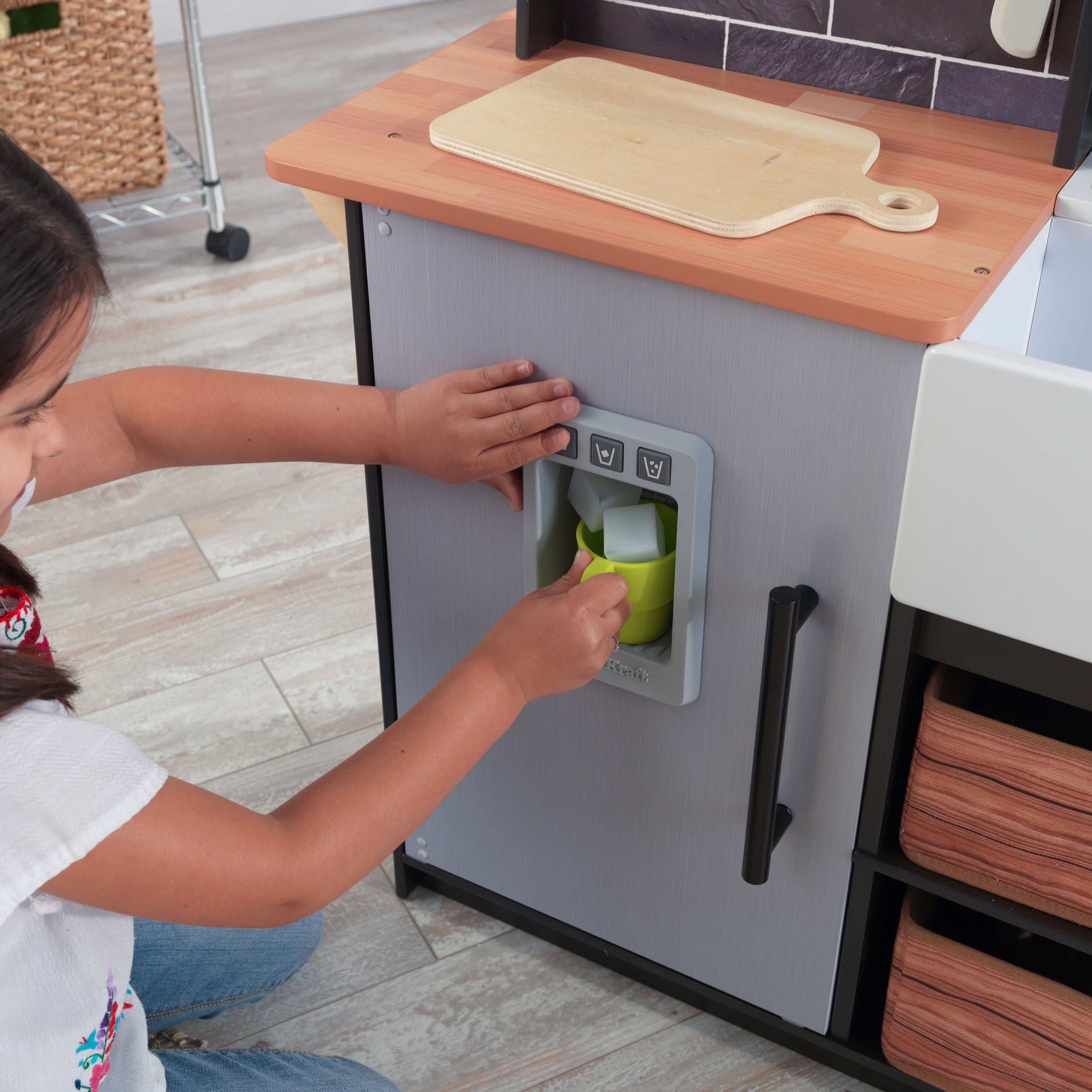 Kidkraft farmhouse cheap kitchen