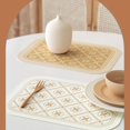 thumbnail image 2 of Nvzi Manteles individuales de piel sintética resistentes al calor, manteles individuales para el comedor,accesorios de decoración de cocina (juego de 2, tamaño 15,7 x 11,8 pulgadas, G), 2 of 3