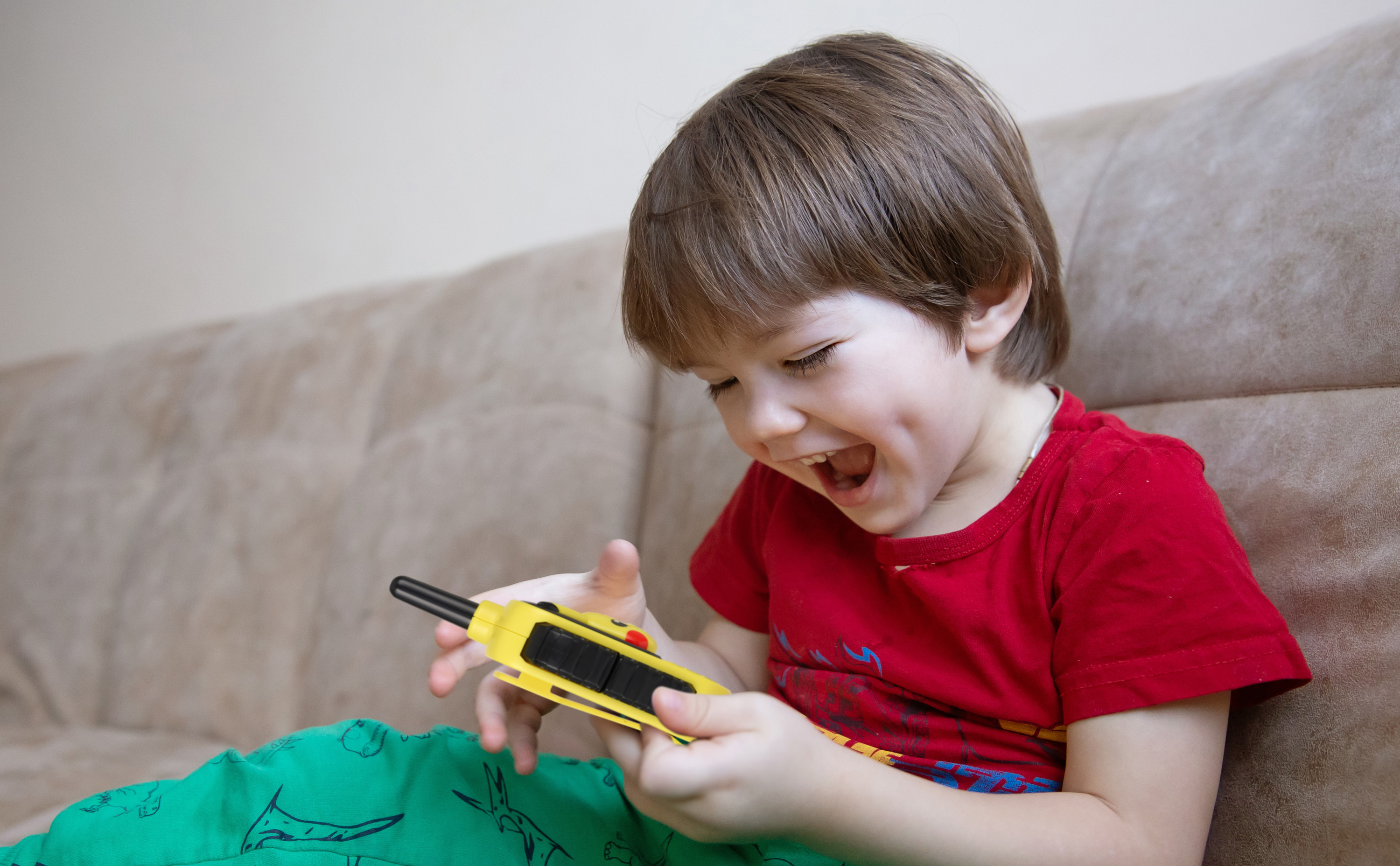 eKids Pokemon Pikachu Walkie Talkies for Kids photo 4