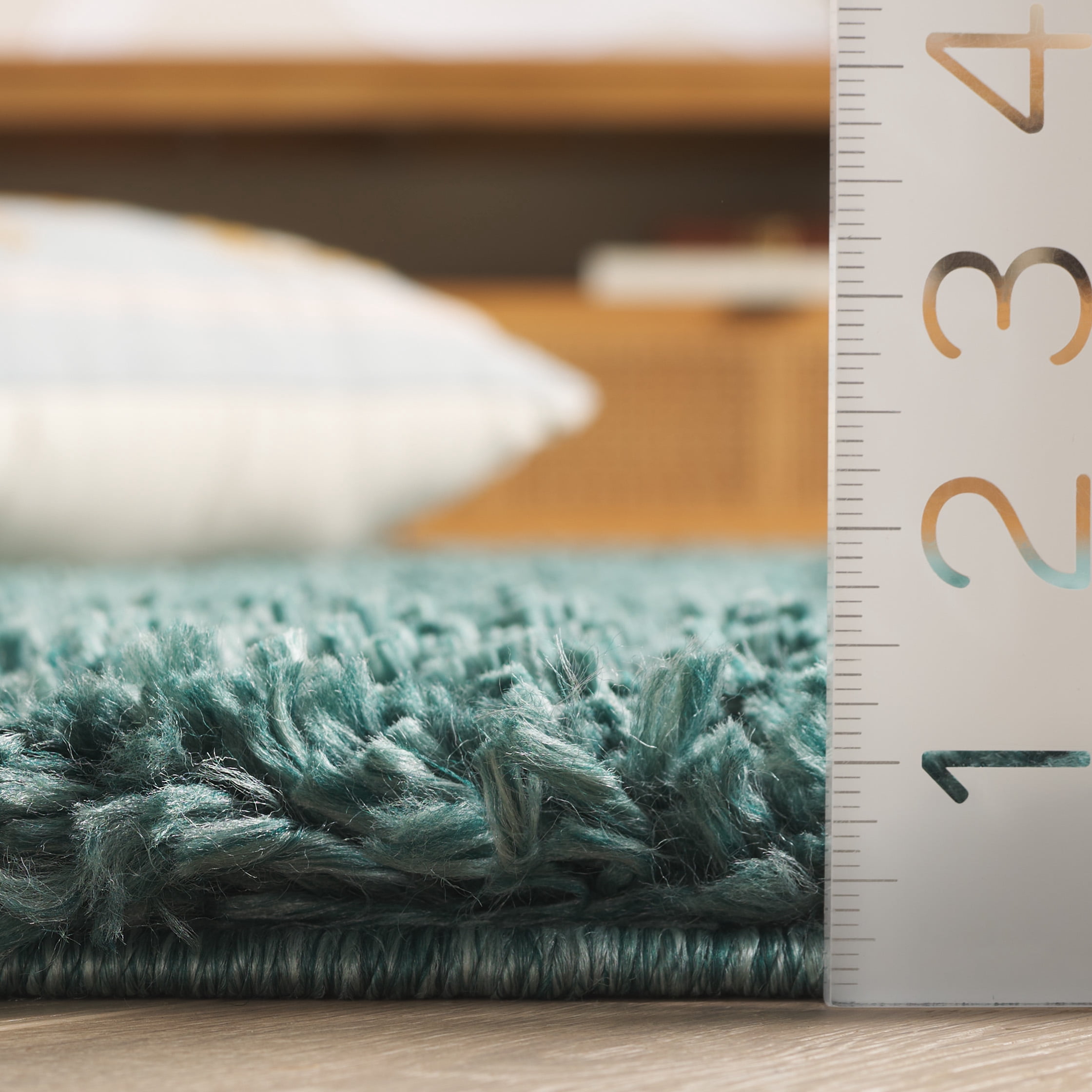 SAFAVIEH Fontana Jamie Solid Shag Area Rug, Dark Green, 9' x 12'