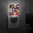 thumbnail image 4 of Super Hero Girls / Chicas Súper Héroes Luz nocturna LED con sensor de anochecer a amanecer para dormitorio, baño, pasillo, escaleras - Lámpara LED nocturna de enchufe, 0.5W - 1 pieza, 4 of 6
