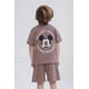 thumbnail image 4 of Set de ropa vintage de Mickey Mouse de Disney para niños de 10 a 12 años, marrón, 4 of 6