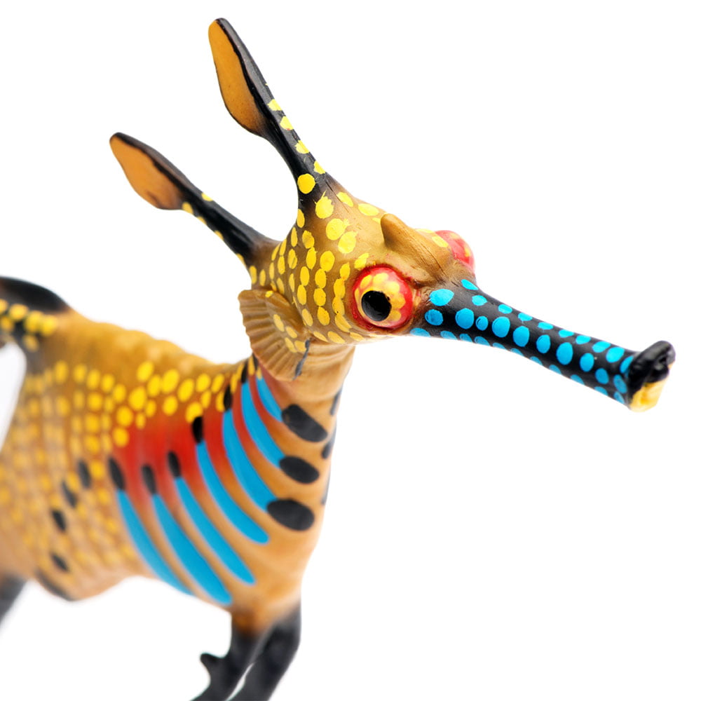 Safari Ltd Incredible Creatures Weedy Seadragon Realistic HandPainted Toy  Figurine Model For Ages 3 And Up Large