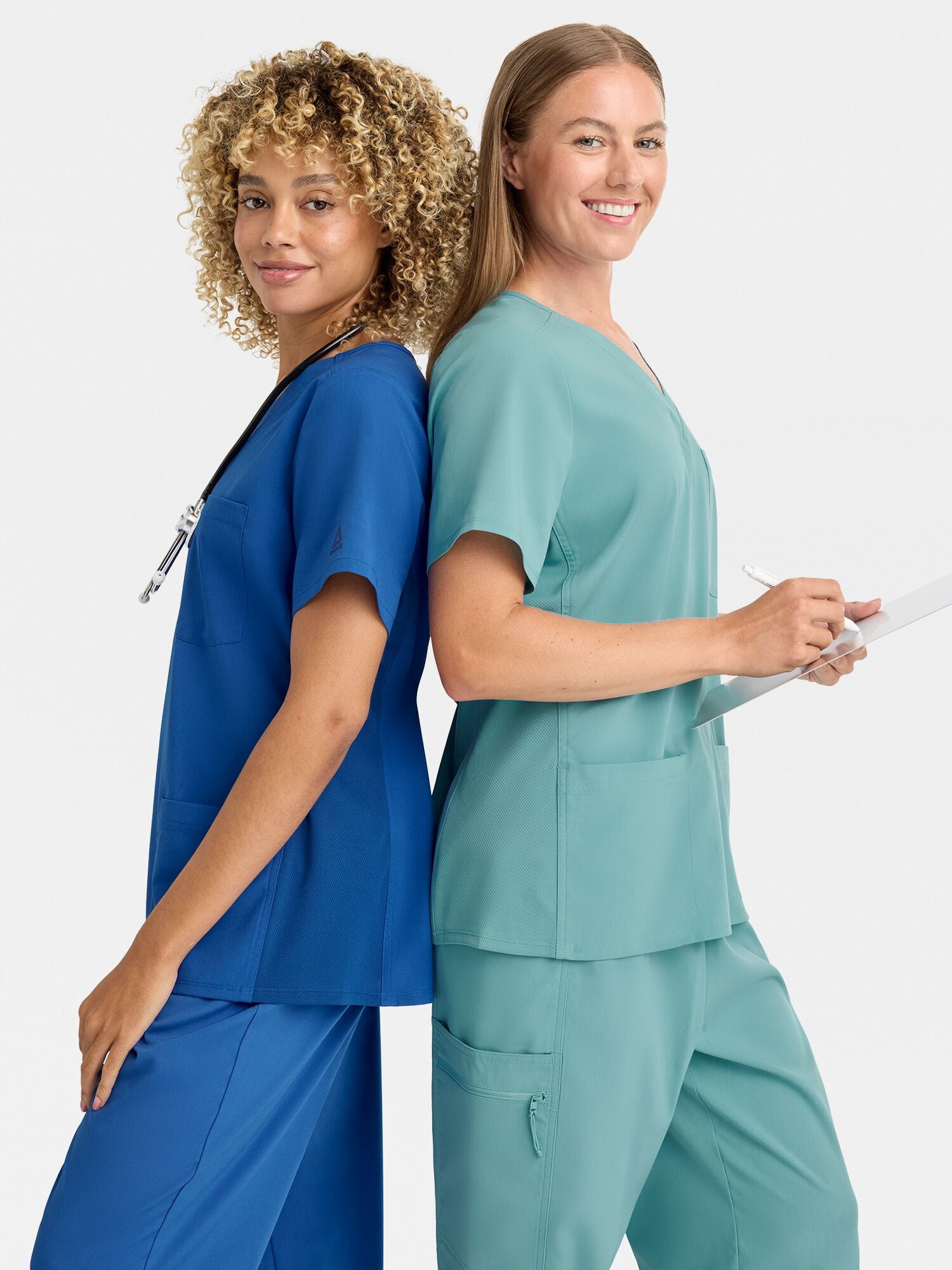 Reebok Women's Tech Comfort 3 Pocket V Neck Scrub Top, 1 Pack, Sizes S - 3XL