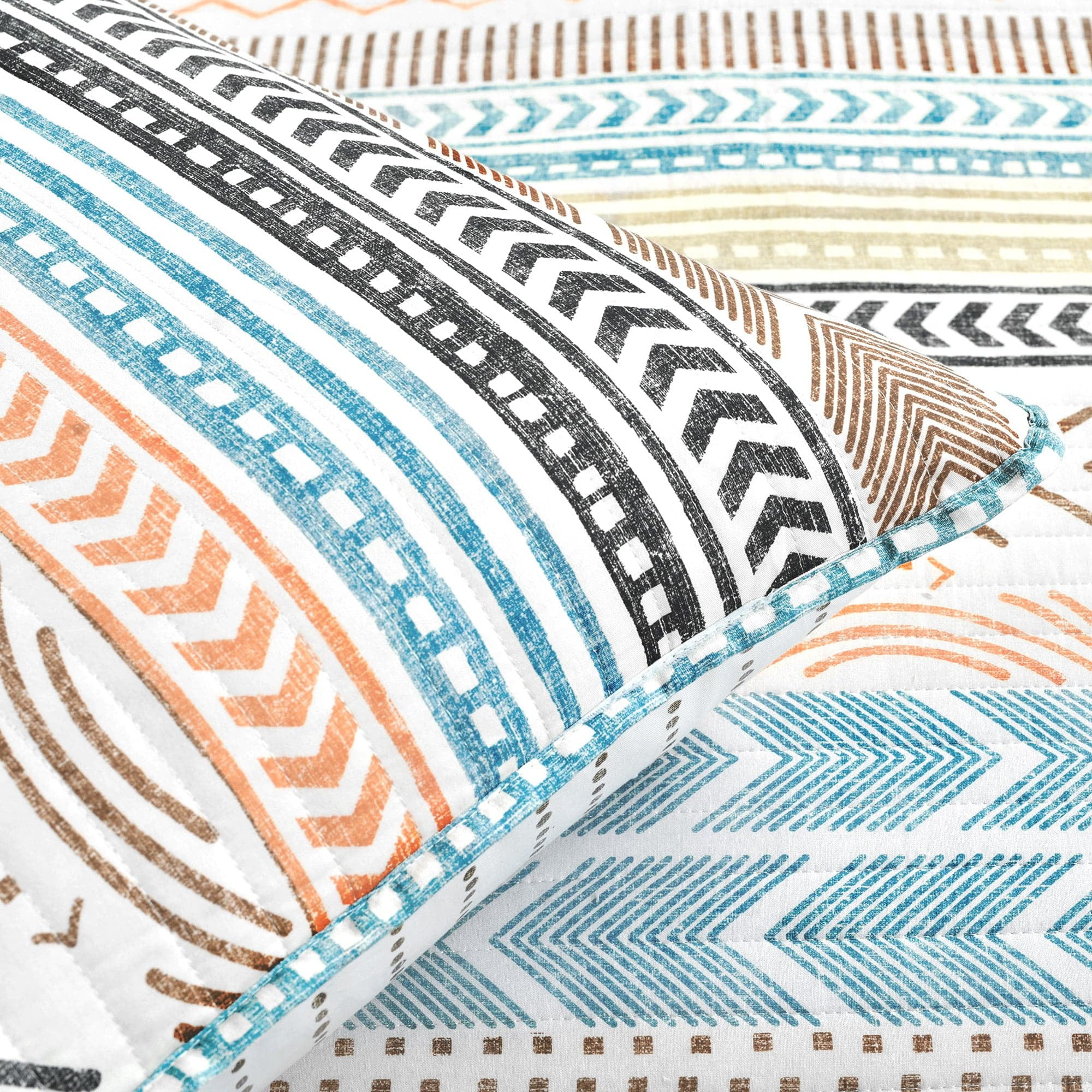 Lush Decor Hygge Geo Cotton Reversible Quilt, Full/Queen, Geometric Print, Navy/White, 3-pc set includes: 1 Quilt, 2 Pillow Shams