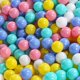 thumbnail image 1 of Pelotas para piscinas MODEREVE 100 para niños, 5,5 cm de diámetro, 1 of 8