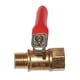 thumbnail image 1 of Válvula de bola de latón de paso total, rosca hembra a macho de 1/4", interruptor de cierre, roja, 1 of 4