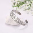 thumbnail image 5 of Brazalete con símbolo de Triskele, brazalete de acero inoxidable con nudo celta de la Trinidad irlandesa, amuleto vintage, joyería, regalos para hombres, mujeres y adolescentes, 5 of 5