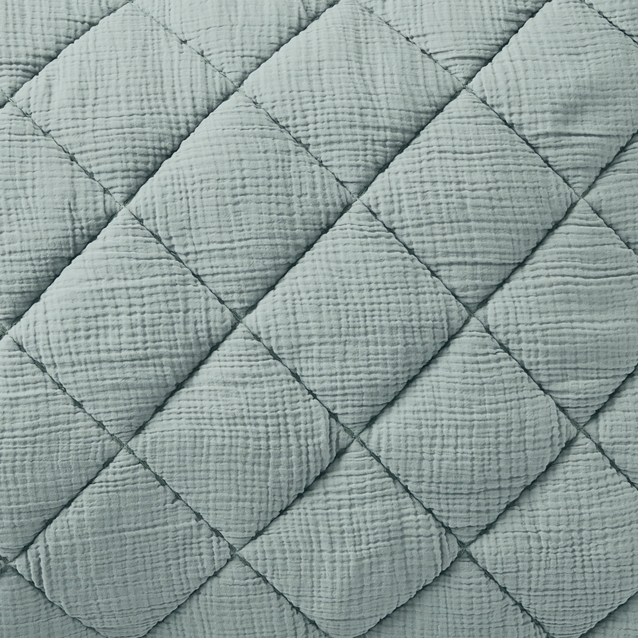 Better Homes & Gardens Diamond Gauze Quilt, Sage, King, All Ages