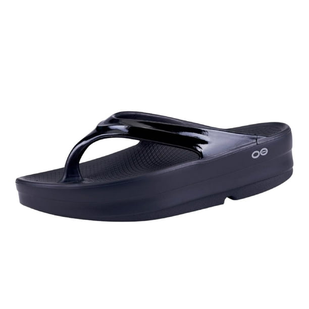 Sandalia Recovery OOFOS Omega OolaLa Black para mujer talla 6