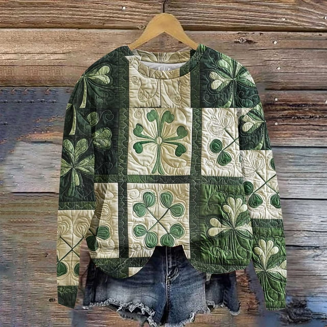 Xuyuer St. Patrick's Day Round Neck Sweatshirt for Women Lucky Shamrock Long Sleeve Shirt Ireland Gift Clover Print Fit Casual Pullover Fashion Loose Tops
