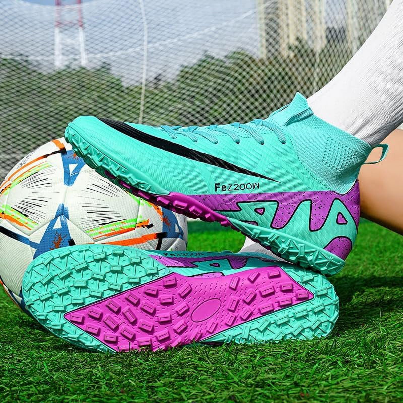 Indoor Futsal Turf Youth Soccer Cleats Boys TF High-Top Football Boots for Training Durable and Comfortable Children's Soccer Cleats