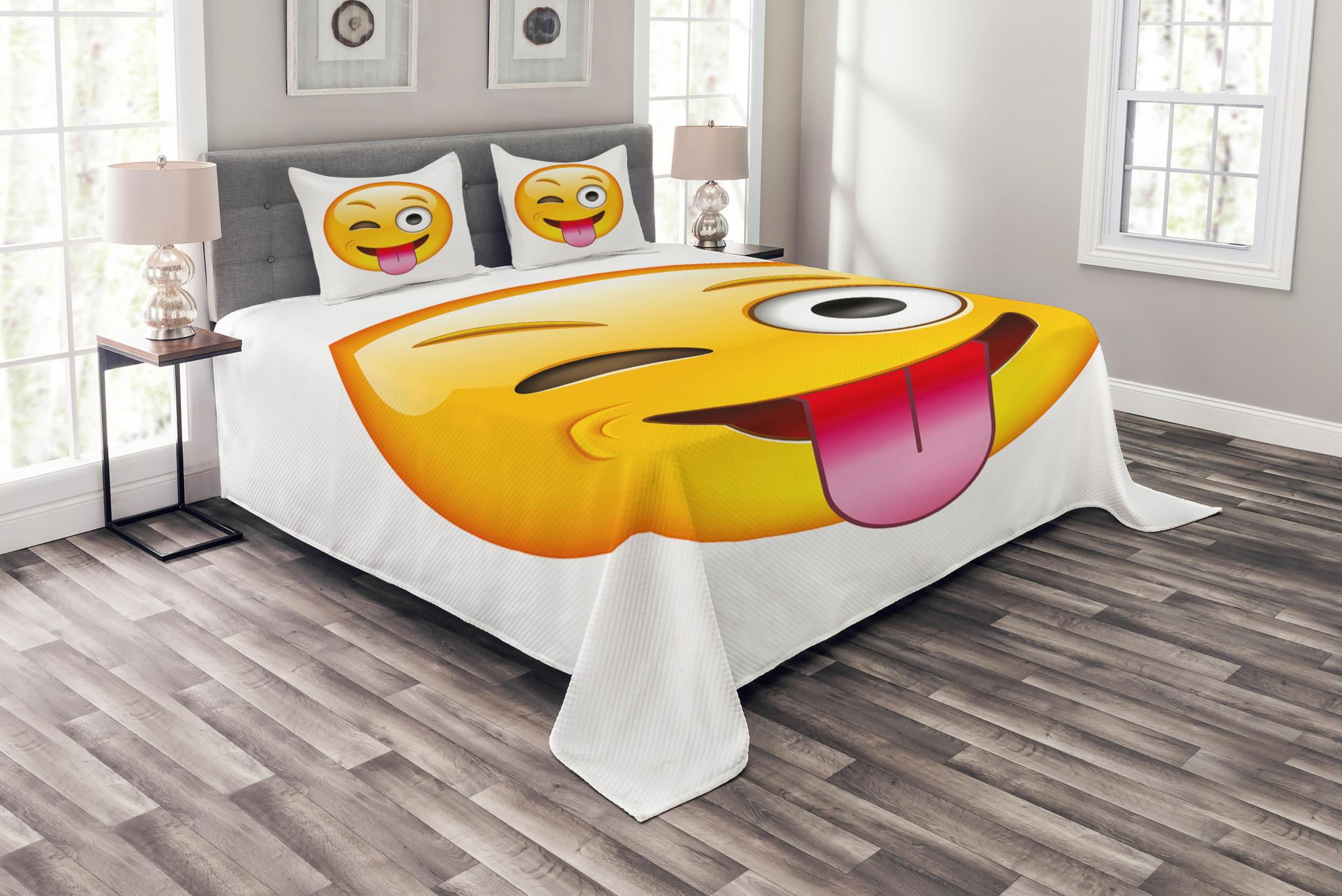 Emoji Bedspread Set King Size, Cartoon like Technologic Smiley Flirty