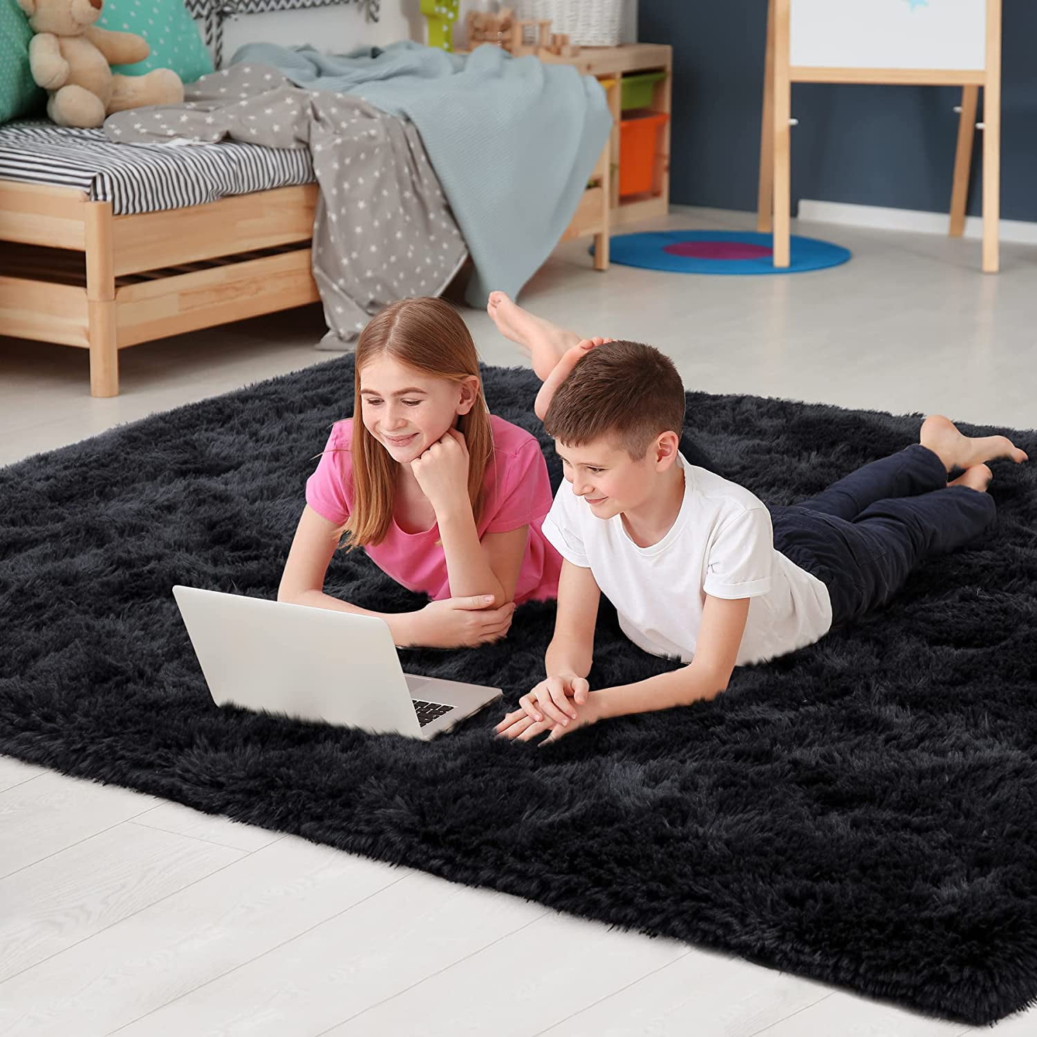 Junovo Super Soft Fluffy Area Rugs Modern Shag Rug for Bedroom Living Room,Cute Carpets for Kids Nursery Girls Home Dorm,4'x6',Black