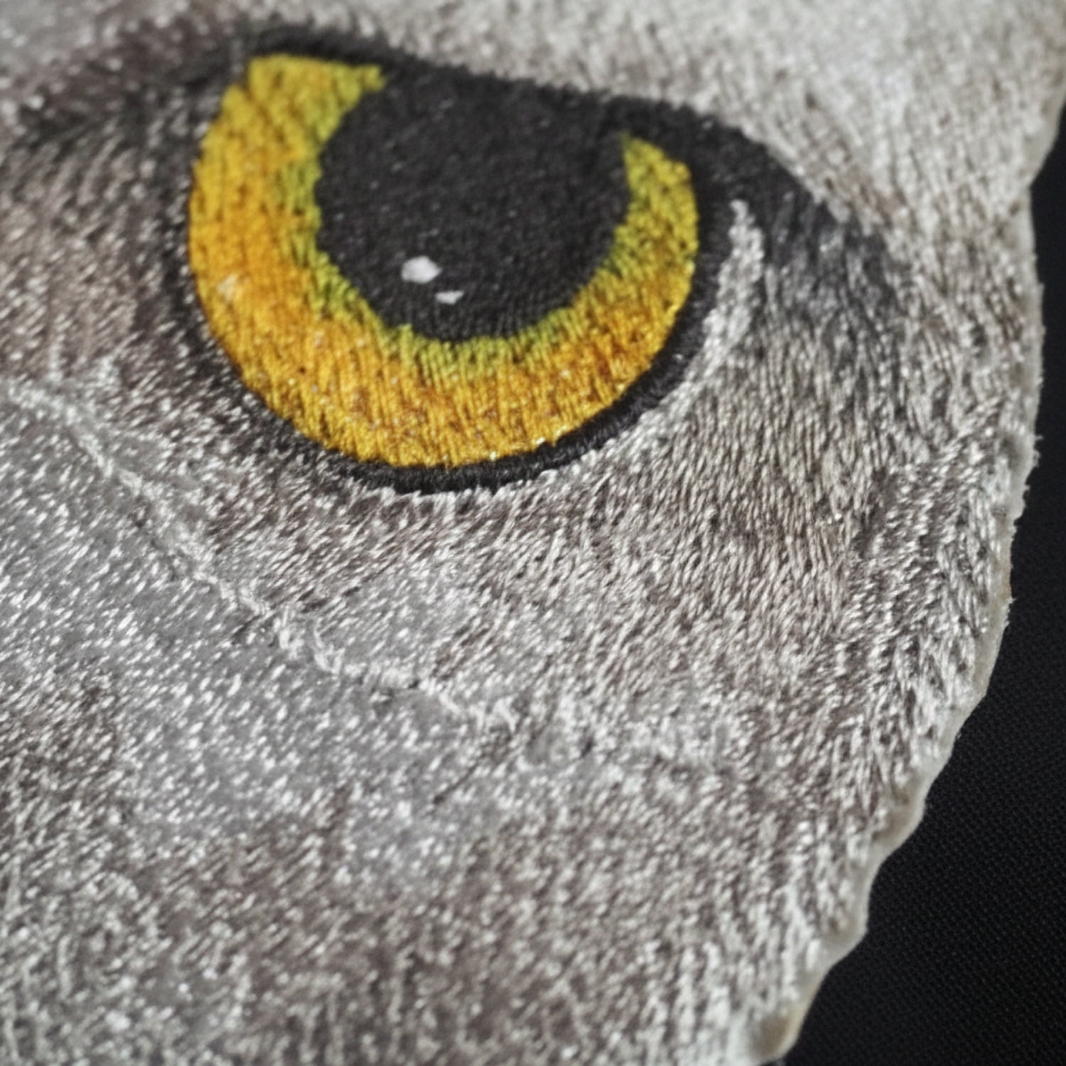 Custom and Unique Eye Of Eagle Embroidered Iron on/Sew patch [6.89"4.85"]