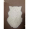 thumbnail image 2 of Safavieh Faux Sheep Skin 2'6" X 8' Power Loomed Acrylic Rug in Ivory, 2 of 10