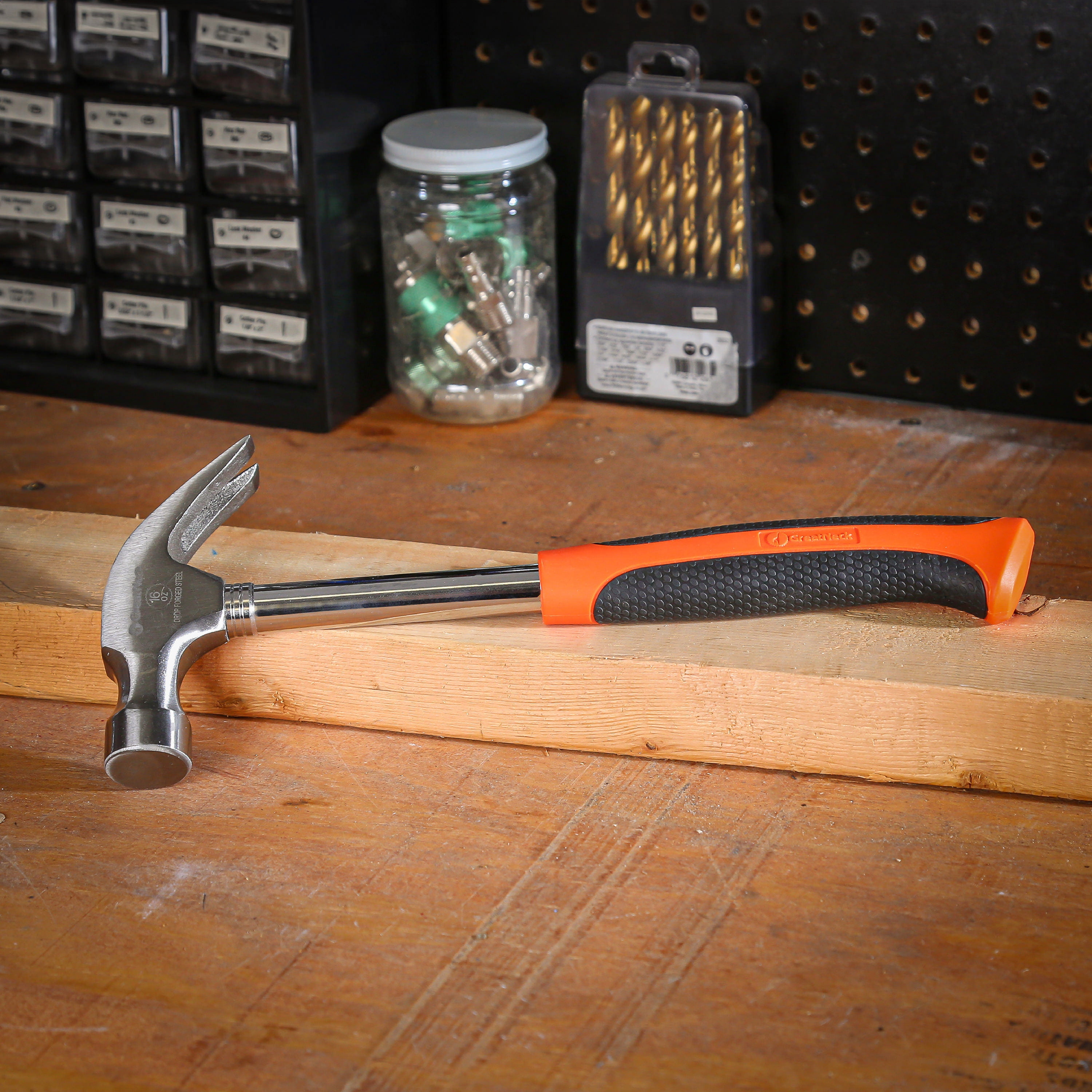 GreatNeck Curved Claw Steel Hammer with Oversized Slip-Risistant Handle, 16 oz