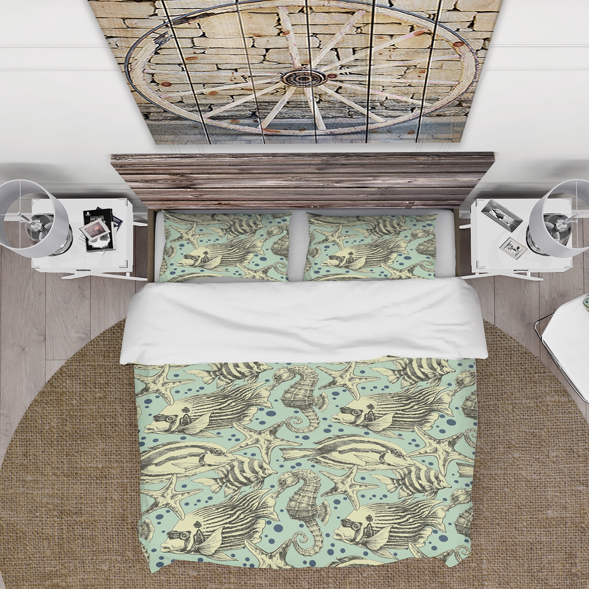 Designart 'Deep sea lufe with fish and sea horse' Coastal Duvet Cover Set