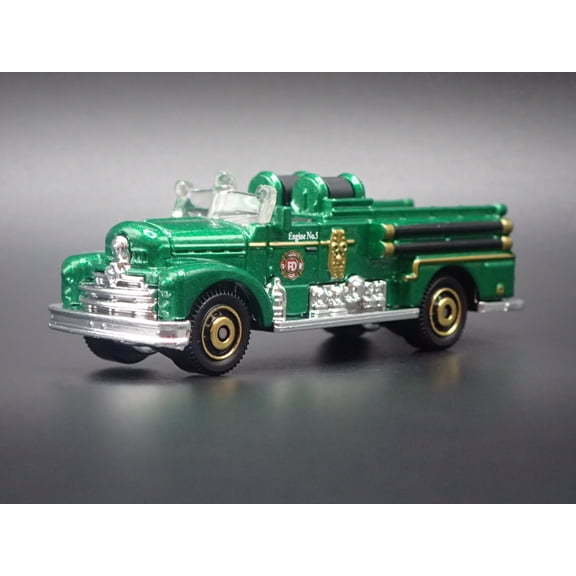 Open Box SEAGRAVE FIRE ENGINE FIRE TRUCK GREEN 1/64 MB SCALE DIORAMA DIECAST MODEL CAR