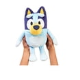 thumbnail image 4 of peluche parlante bluey, familia de perros bluey, bingo, perro, música, peluche, 4 of 5