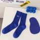 thumbnail image 1 of Medias de estilo japonés de longitud media que combinan con todo para hombres y mujeres, medias de estilo grueso con bordados de montaña de nieve para amantes, otoño e invierno, 1 of 6