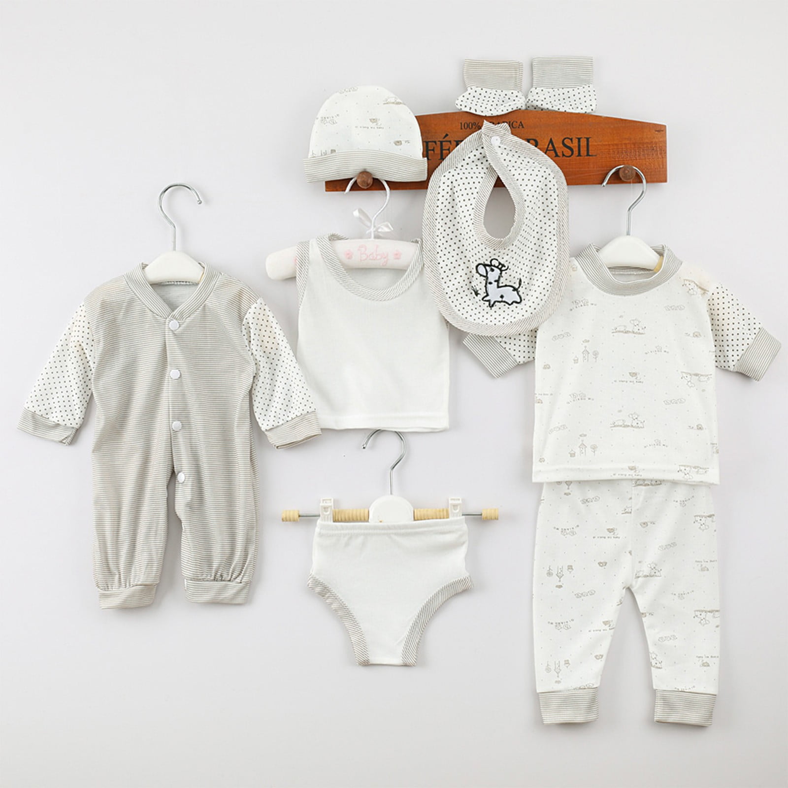Povozer Layette Set Boy 8PCS Newborn Baby Boy Girl Tops+Hat+Pants +Bib+Sock Shose+Romper Outfits Set Size 0-3 Months,Grey