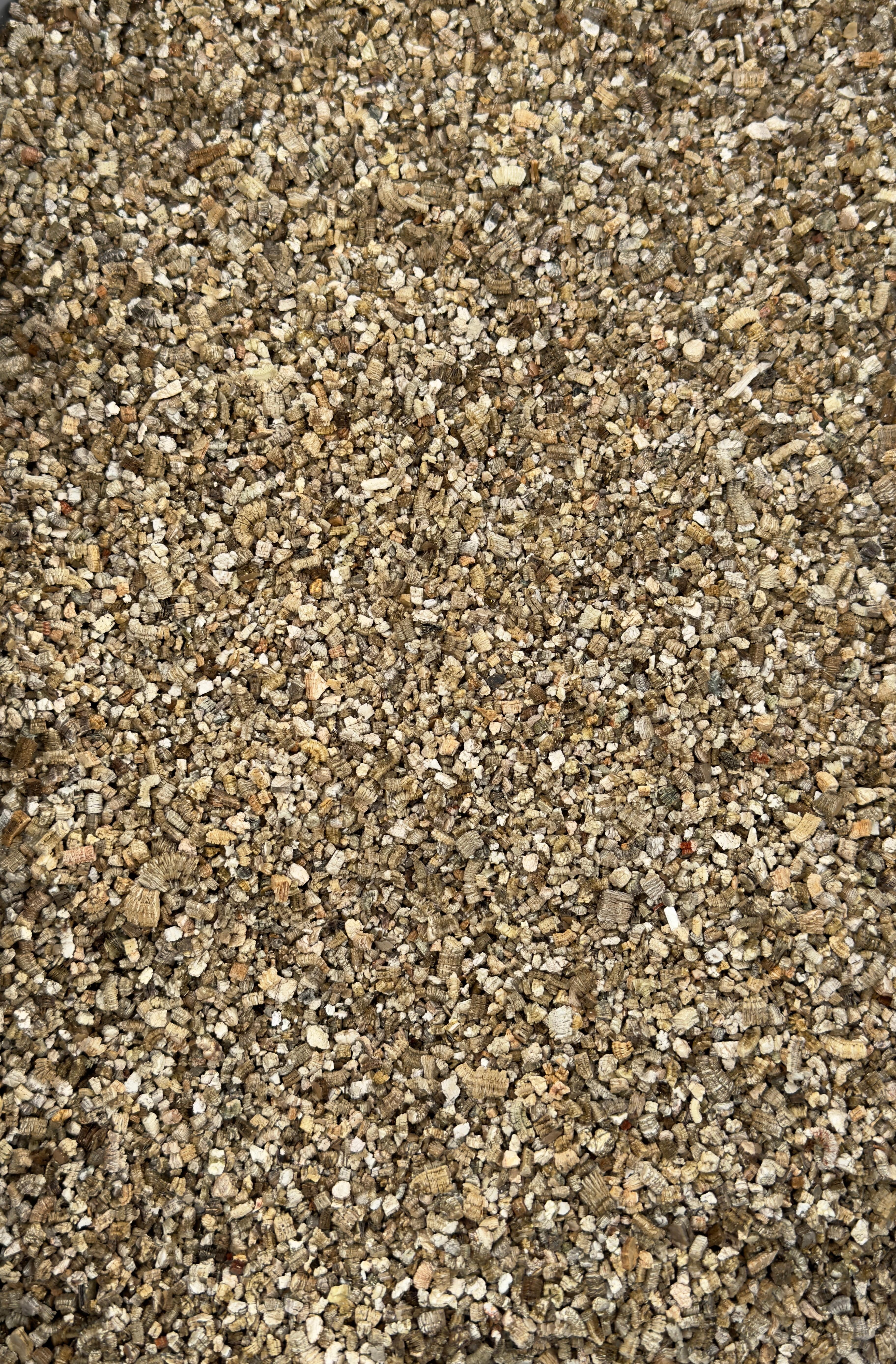 Plantonix Vermiculite Bliss (16 Qts) - Organic Vermiculite for Plants & Gardening - Coarse Vermiculite Mixes with Potting Soil for Outdoor & Indoor Plants