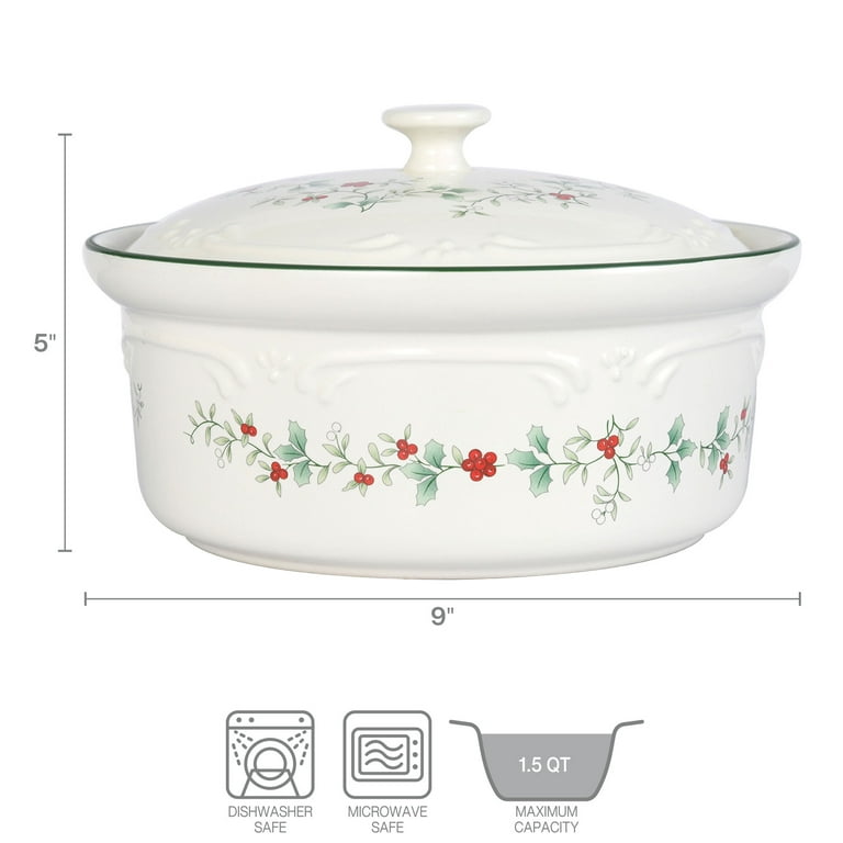Pfaltzgraff Winterberry Stoneware Casserole Baker, Round