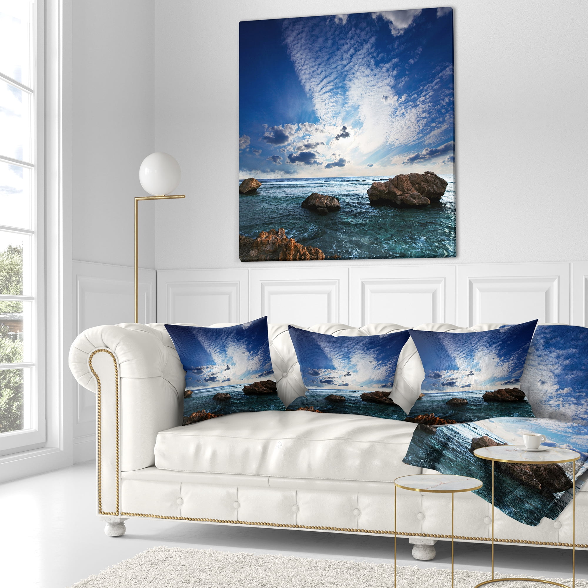 Designart 18" x 18" Blue Polyester Throw Pillow