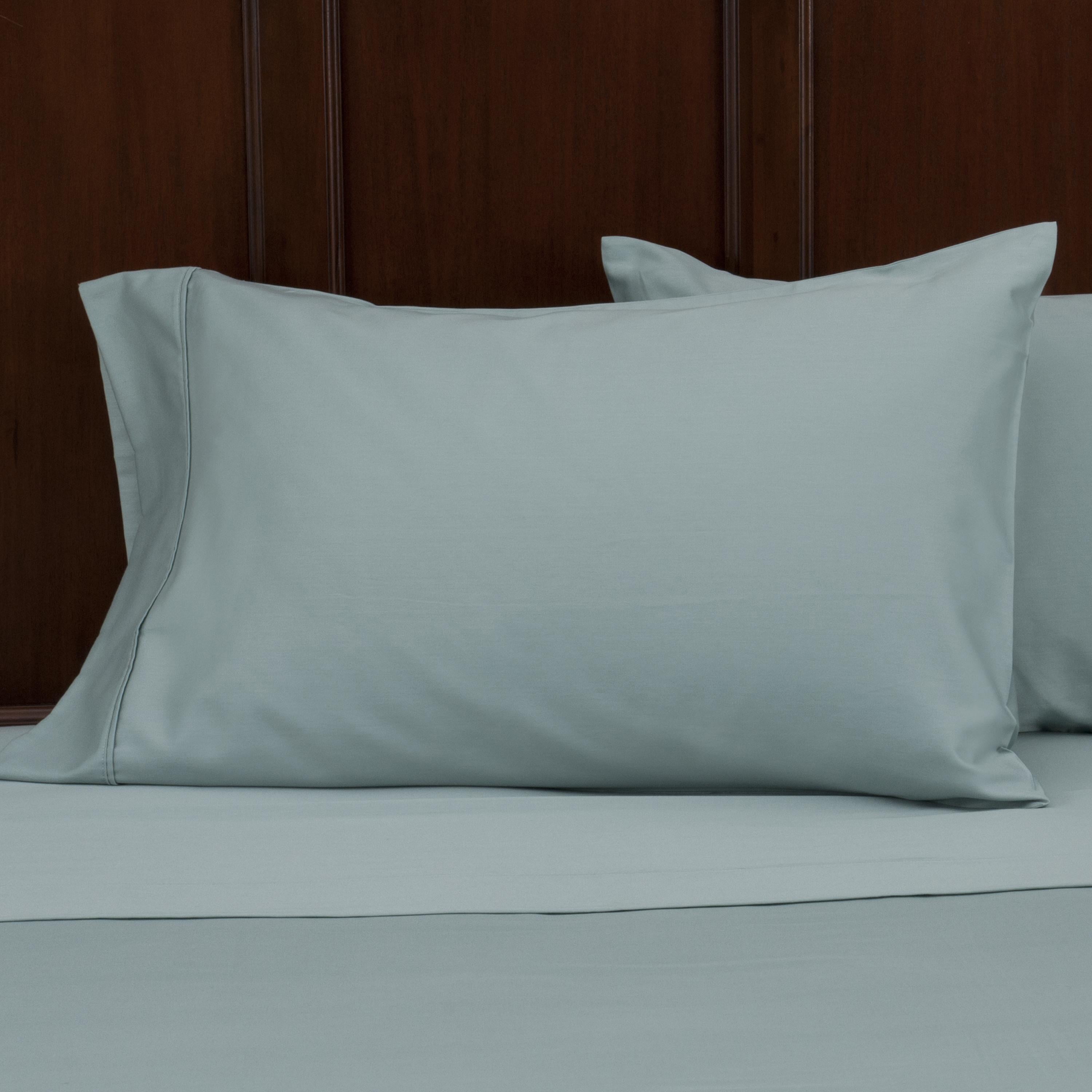 Better Homes & Gardens 300 Thread Count WrinkleFree Solid Pillowcases