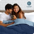 thumbnail image 4 of Edredón de Plumón Alternativo Reversible Bare Home Colección 1800 para Todas las Estaciones Tamaño Twin/Twin-XL Azul Oscuro/Azul Claro, 4 of 8