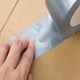 thumbnail image 3 of Cinta adhesiva de tela plateada, resistente, resistente al agua, multiusos, de alta adherencia, fácil de rasgar, flexible, sin residuos, 50 mm x 25 m, paquete de 1 rollo, 3 of 5