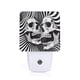 thumbnail image 1 of Balery Psychedelic Skull Illusion Art Luz Nocturna LED con Sensor Automático, Enchufe con Sensor Crepuscular, Luz Suave de 0.5W para Dormitorio, Pasillo, Baño-EU, 1 of 7