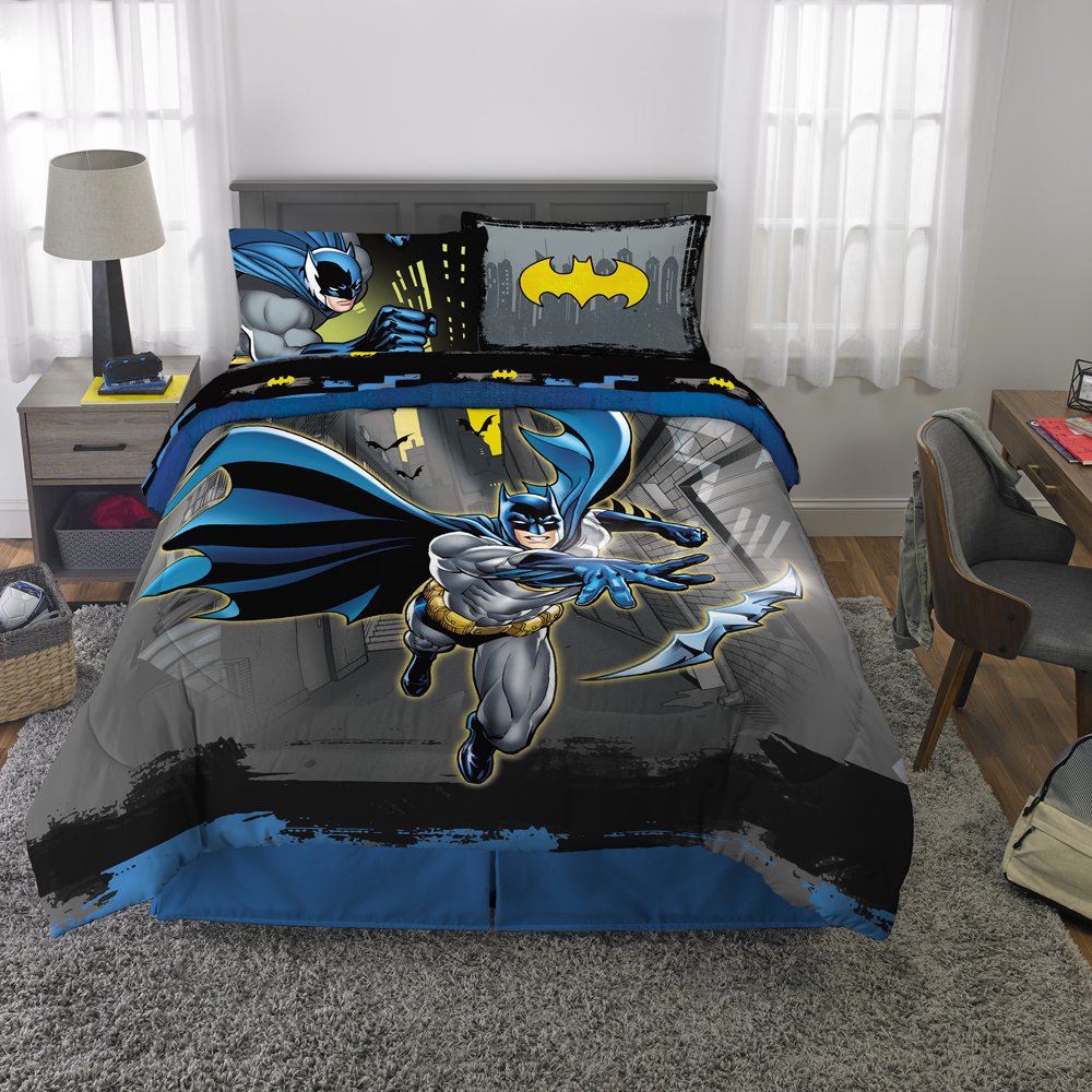Batman Kids Microfiber BedinaBag Bedding Bundle Set, Comforter and