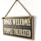 thumbnail image 2 of Perros dan la bienvenida a las personas toleradas, letrero de madera, placa decorativa de granja, tablero para colgar, una decoración bonita y vintage para el hogar, 2 of 5