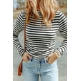 thumbnail image 1 of FOLUNSI Tee-Shirt Col Montant Élégant - Rayures Noires, Tricot Indispensable, 1 of 8