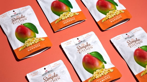 Ready Wise Simple Kitchen Freeze Dried Mangoes Single Pouch 1.05 oz, 6-Pack Case