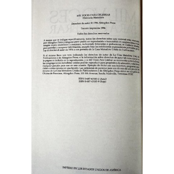 Pre-Owned Mil Voces Para Celebrar / A Thousand Voices to Celebrate Blue Hymnal (Spanish Edition) (Paperback) 0687431832 9780687431830