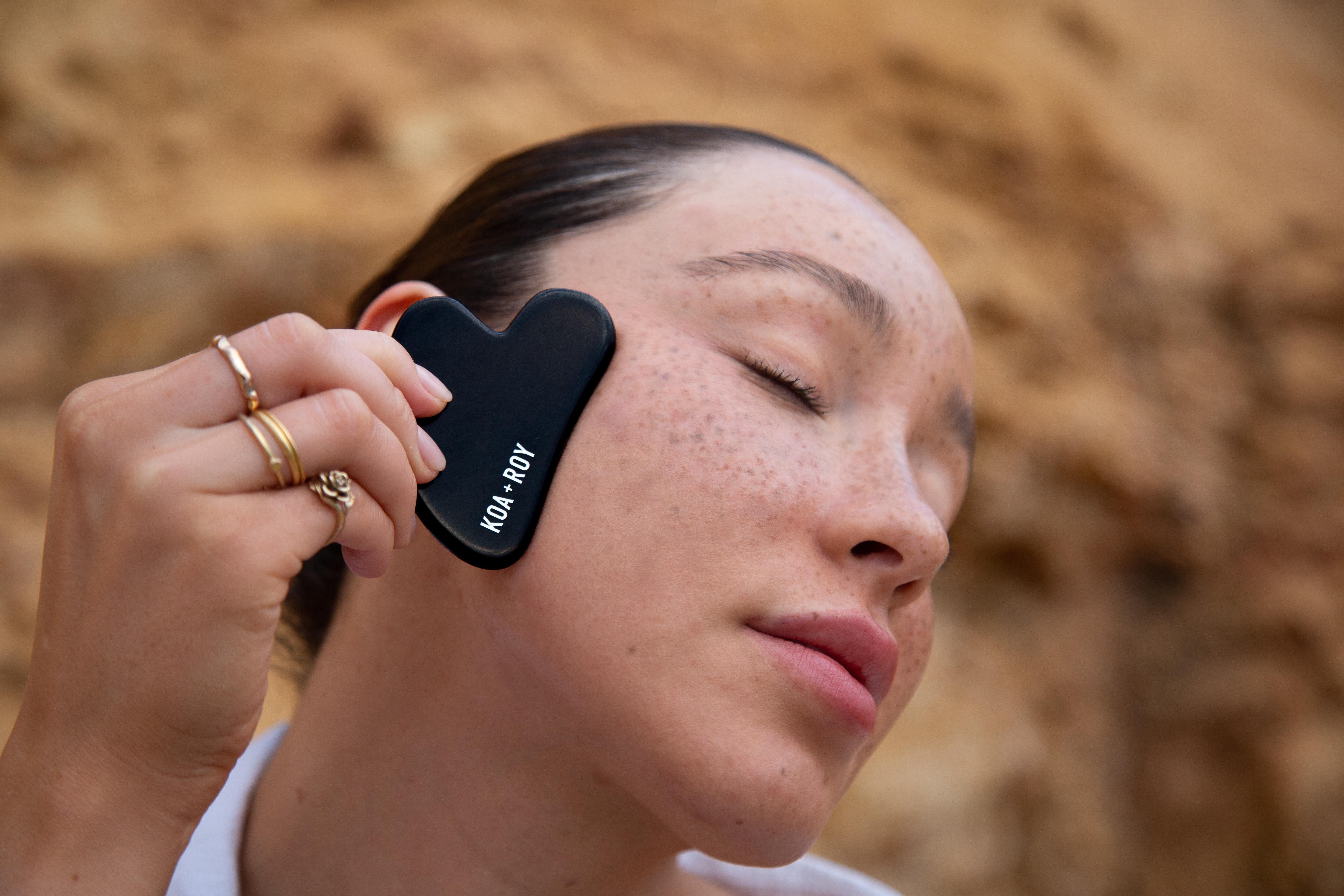 KOA+ROY Black Obsidian Face Gua Sha for face lift Massage