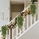 thumbnail image 1 of Adornos navideños de plástico para colgar en la pared, enredaderas navideñas de 76 cm, estilo retro invernal, con agujas de pino artificiales, corona colgante de plantas verdes para chimeneas de exter, 1 of 6