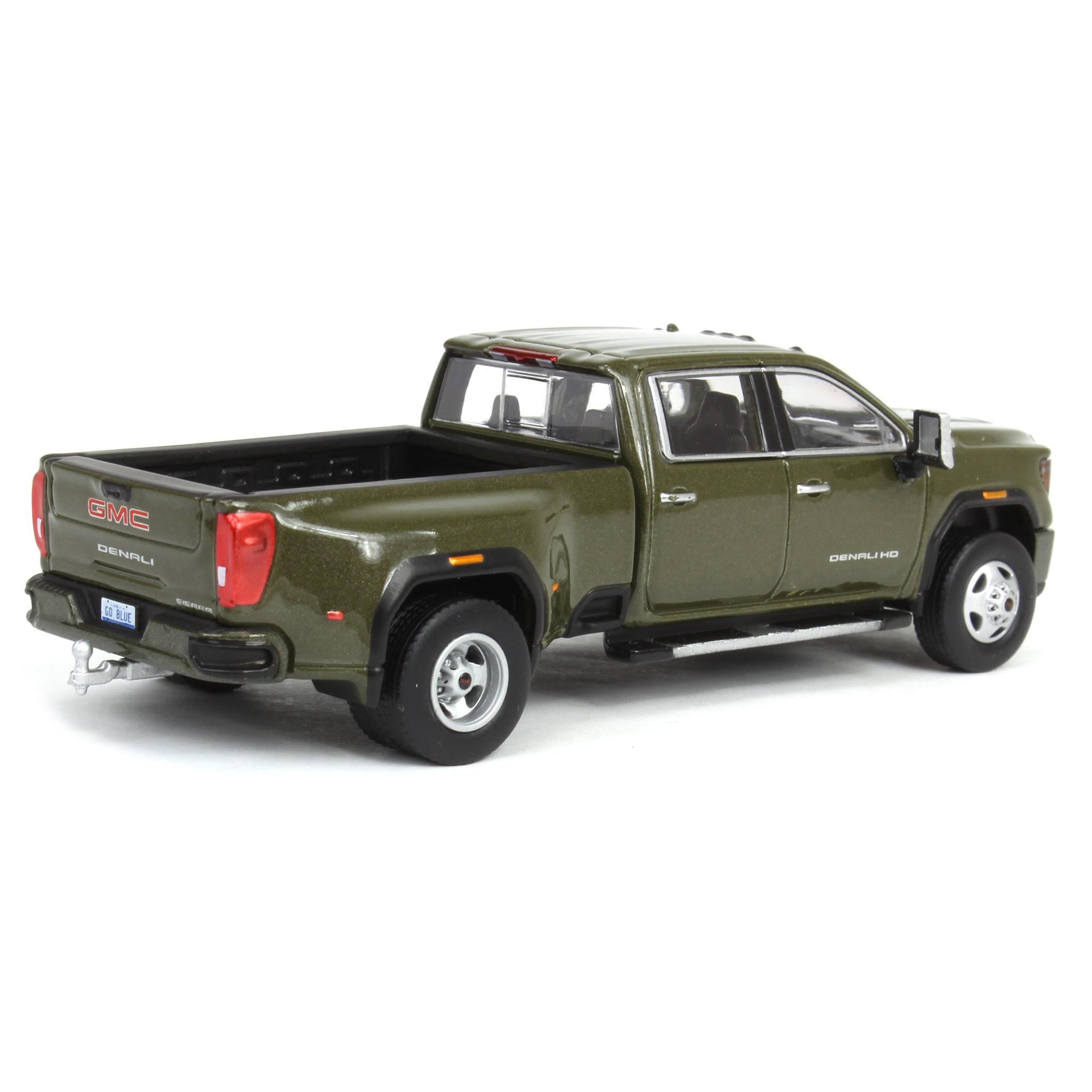 1/64 2022 GMC Sierra 3500 Denali Dually, Forest Metallic, Karson